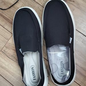 Slip on men shoes size 8